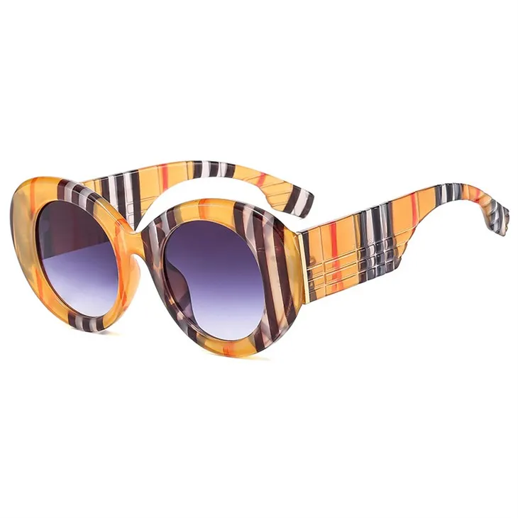 Occhiali da sole leopardati UV400 per le vacanze estive